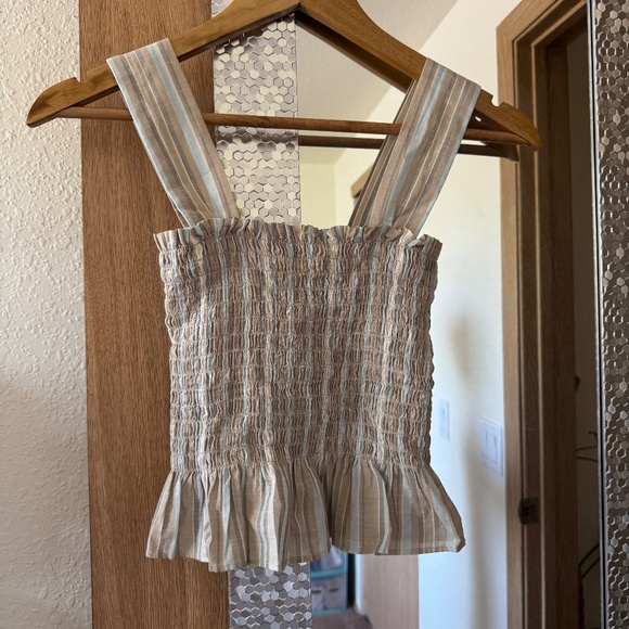 Uniqlo striped shirred sleeveless blouse, XS - Picture 1 of 5